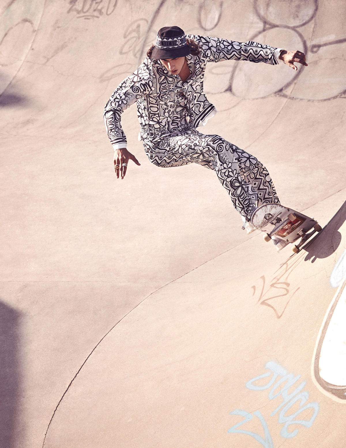 ESQUIRE_DIOR_05 (1)