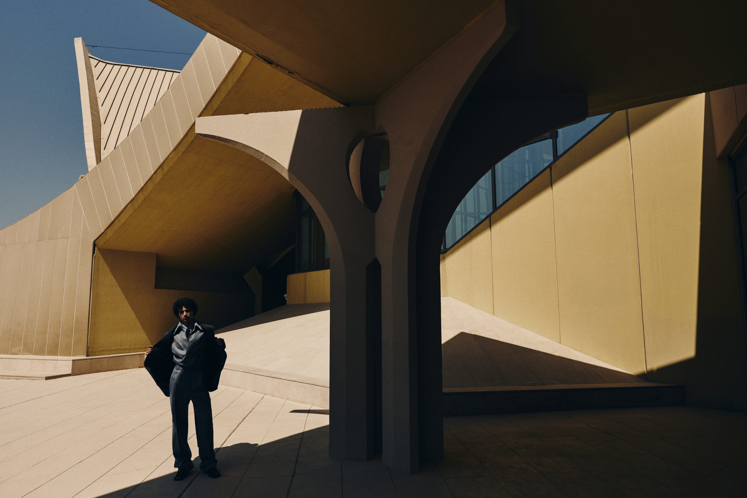 ICON_EARTH_SHADOW_04_297