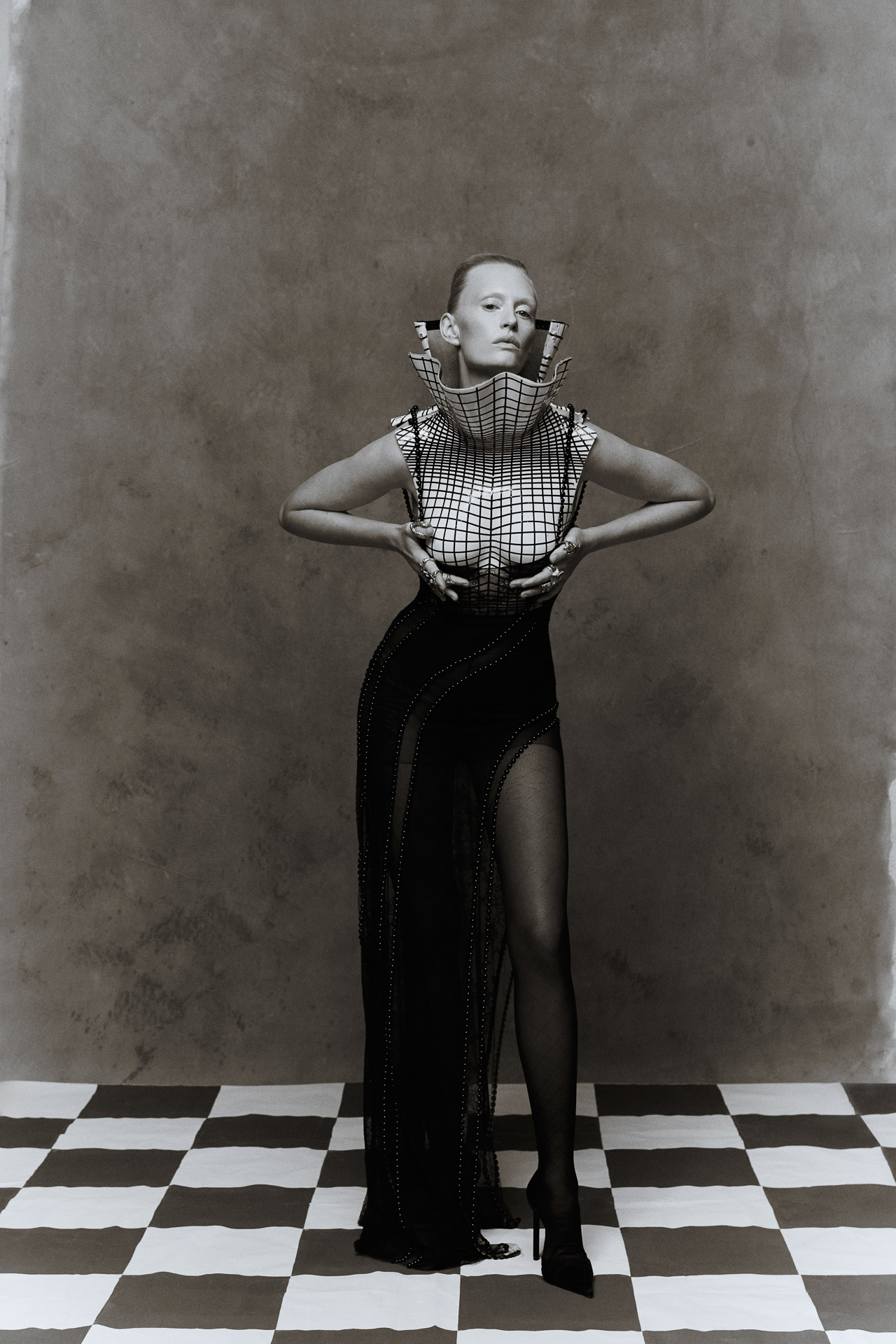 EDITORIAL 290