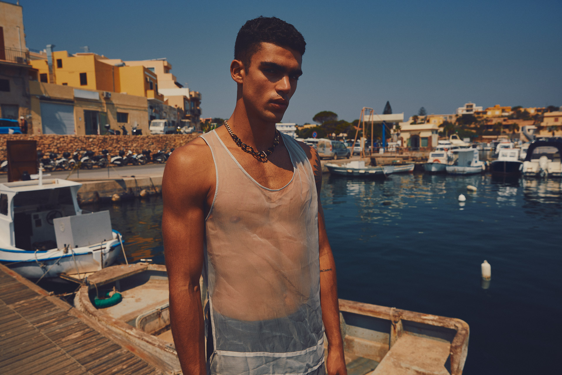 CD_ICON_MEN_LAMPEDUSA_08_197
